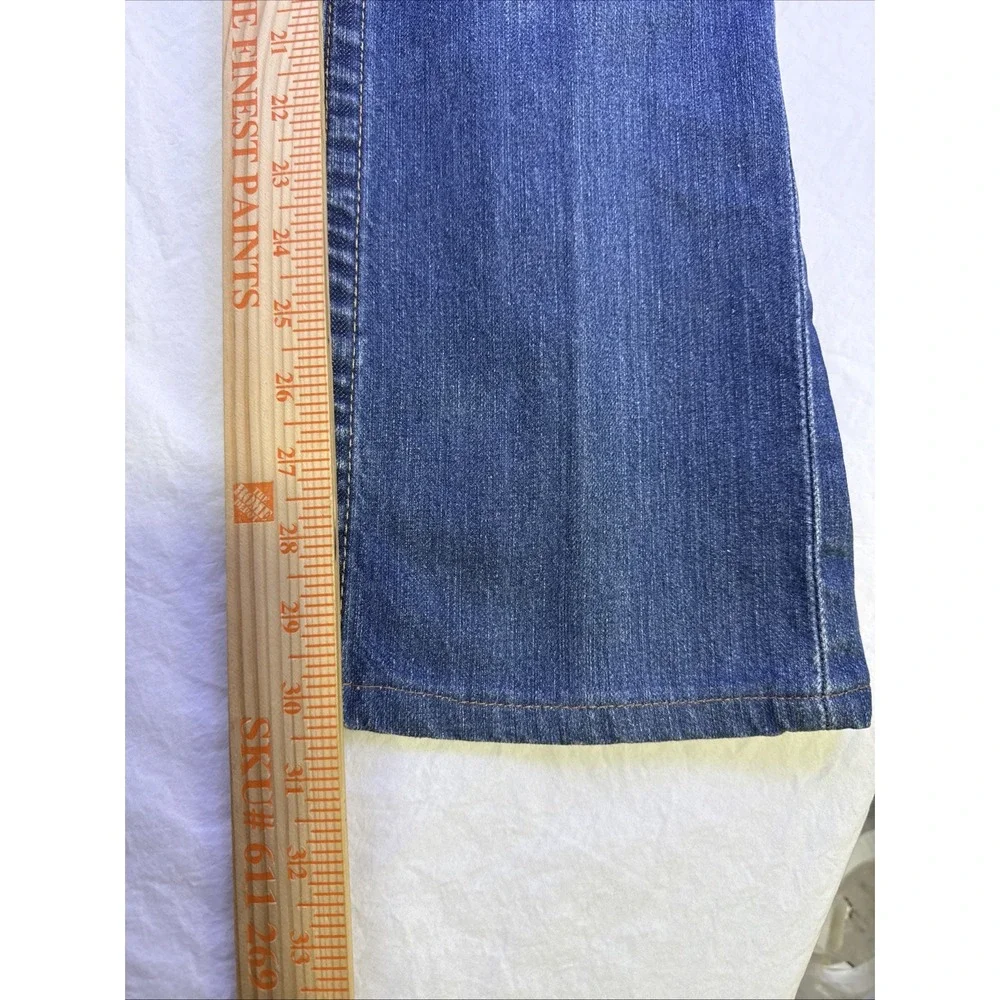 True Religion Jeans Mens 32  Relaxed Straight Leg Flap Pockets  CAMO LOGO Rare